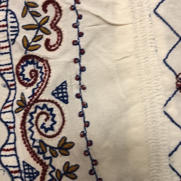 Free People ruffled short sleeve crop embroidered beaded detail w/ruffle trim - Picture 9 of 16